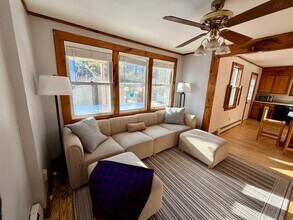 34 Boody St, Unit #2 in Brunswick, ME - Building Photo - Building Photo