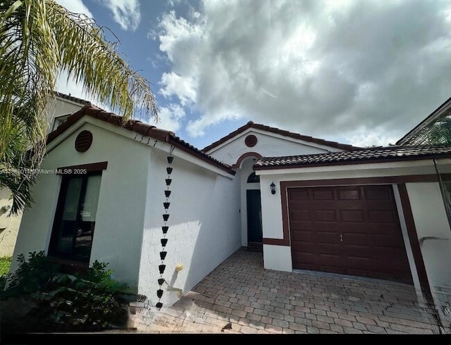 property at 1537 SE 20th Terrace