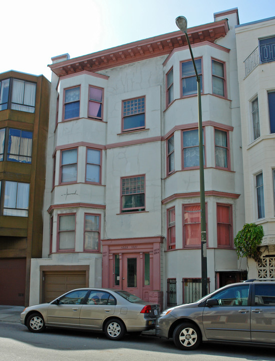 1225-1231 Pacific Ave in San Francisco, CA - Building Photo