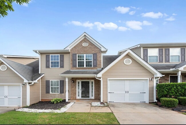 property at 4030 Village Run Dr