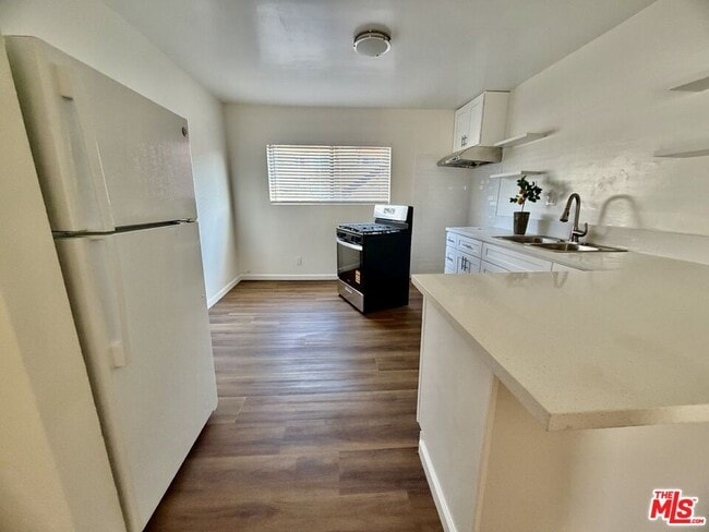 829 Alpine St in Los Angeles, CA - Building Photo - Building Photo