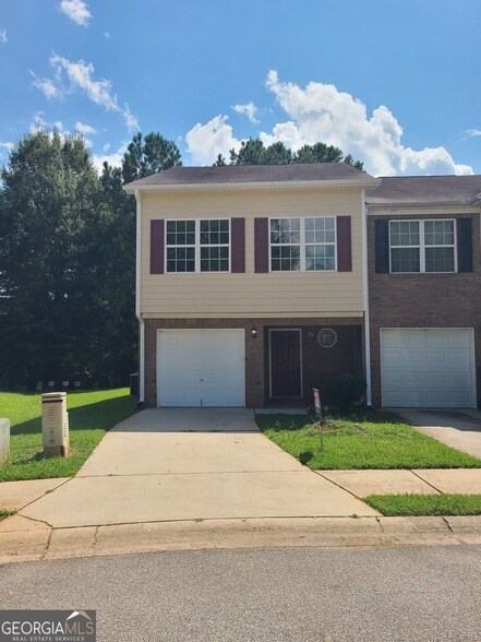 1005 Magnolia Gardens Walk, Unit 428E in Mcdonough, GA - Building Photo