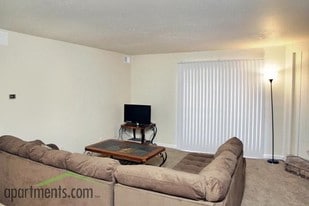 Woodland Hills in Trotwood, OH - Building Photo