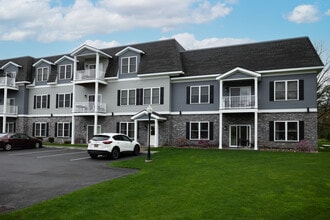 Nott’s Landing West in Schenectady, NY - Foto de edificio - Building Photo