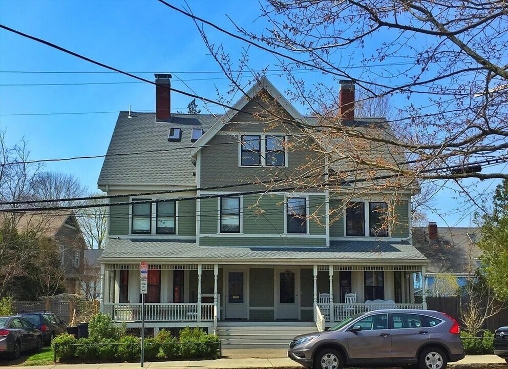 40 Cushing St in Cambridge, MA - Building Photo