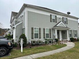 5210 Moreland St in Suffolk, VA - Building Photo