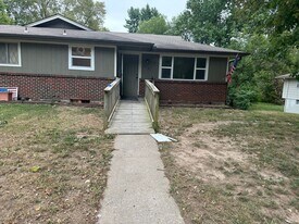 2741 N 76th St in Kansas City, KS - Building Photo