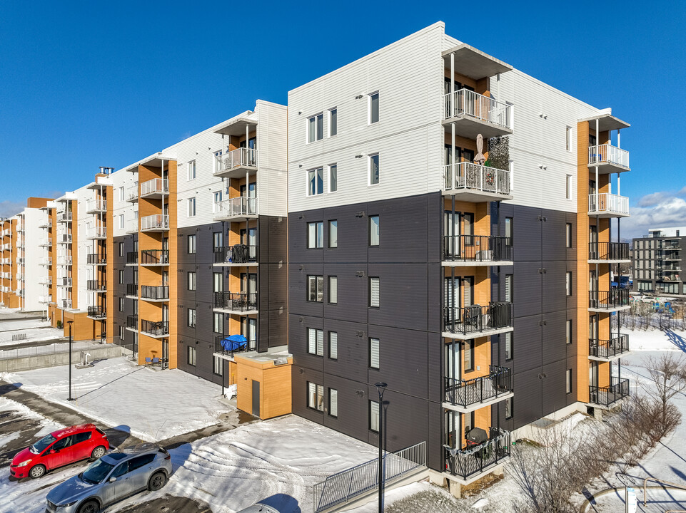 2525 Lionel-Audet Rue in Québec, QC - Building Photo