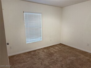 1814 NE 40th Ln in Cape Coral, FL - Building Photo - Building Photo