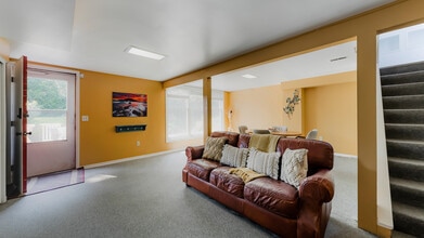 5099 Wardcliff Dr in East Lansing, MI - Building Photo - Building Photo