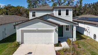 7239 Boggy Crk Pl in Parrish, FL - Building Photo