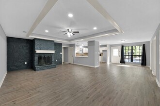 15876 Pecan Dr in Montgomery, TX - Building Photo - Building Photo