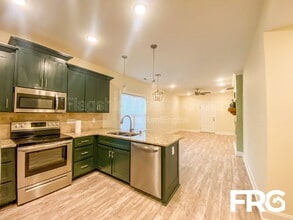 1407 S Taylor St in Goldsboro, NC - Building Photo - Building Photo