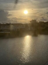 1017 NE 42nd Pl in Homestead, FL - Building Photo - Building Photo