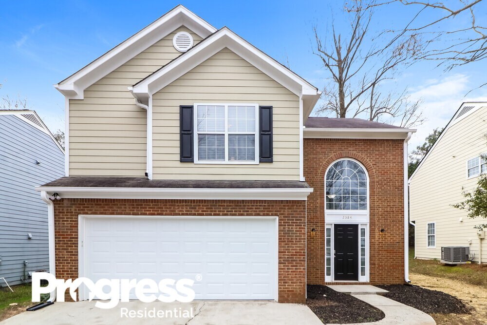 2384 Stancrest Ln in Lawrenceville, GA - Building Photo