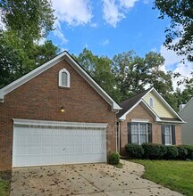 7803 Harrington Woods Rd in Charlotte, NC - Building Photo - Building Photo