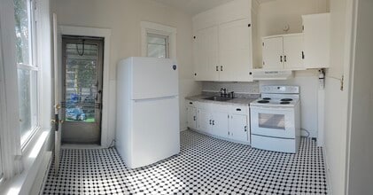 820 N 4th St, Unit 2 in Reading, PA - Building Photo - Building Photo