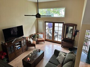 1455 Summit Dr in Chula Vista, CA - Building Photo - Building Photo