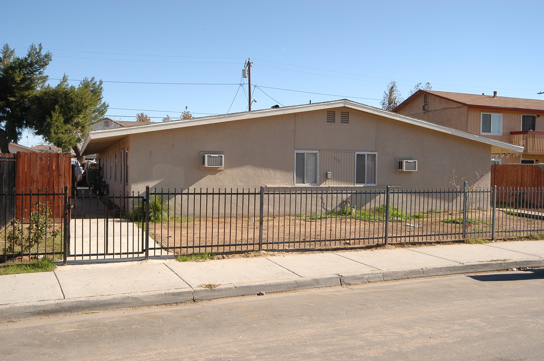 15136 Elm Ct in Moreno Valley, CA - Building Photo