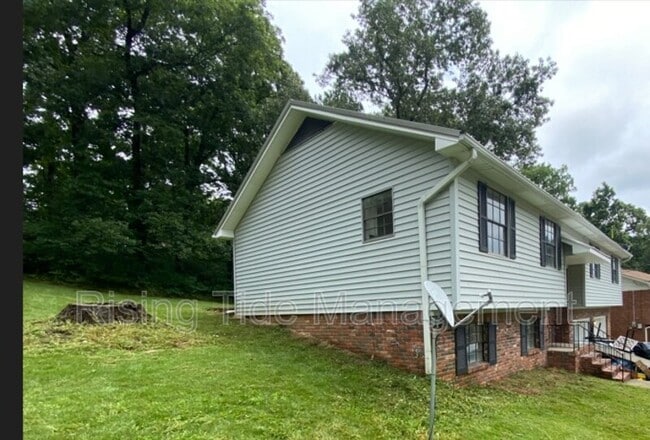 450 Westchester Dr in Birmingham, AL - Building Photo - Building Photo