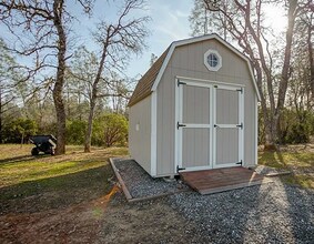 15150 CA-36 in Red Bluff, CA - Building Photo - Building Photo