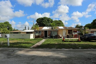 3961 Allison Ct in Lake Worth, FL - Building Photo - Building Photo
