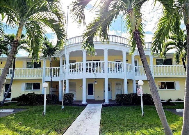 property at 1100 Pine Dr