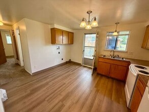 1611 Lashley St in Longmont, CO - Building Photo - Building Photo