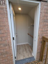 2 Ozner Ct in Brampton, ON - Building Photo - Building Photo