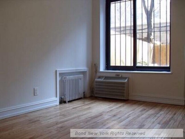 property at 1570 1st Ave