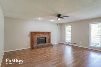 174 Somerset Ln in Douglasville, GA - Building Photo - Building Photo