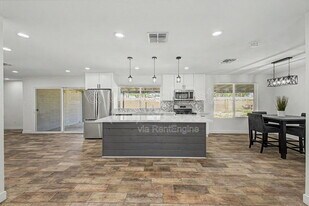2174 E Palmcroft Dr in Tempe, AZ - Building Photo