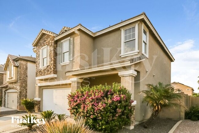 18135 W Lundberg St in Surprise, AZ - Building Photo - Building Photo