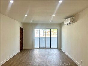 3461 Perlita Ave in Los Angeles, CA - Building Photo - Building Photo