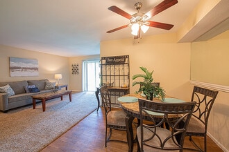 Deer Wood in Lufkin, TX - Building Photo - Building Photo