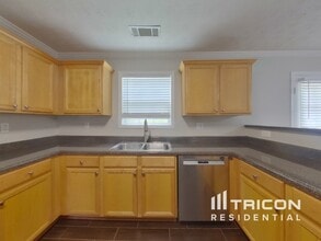 315 Avonlea Dr in Covington, GA - Building Photo - Building Photo