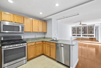 350 G St SW, Unit #N312 in Washington, DC - Building Photo - Building Photo