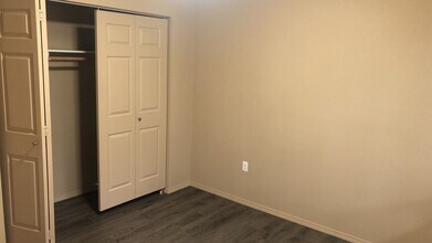 221-223-223 NW Sunrise Dr in Pullman, WA - Building Photo - Building Photo