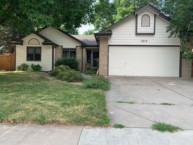 property at 2213 Coventry Ct