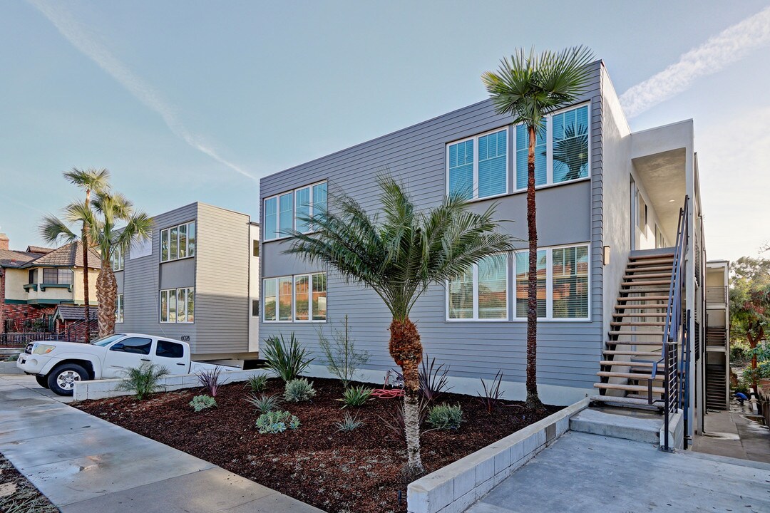 6028-6034 S Pacific Coast Hwy in Redondo Beach, CA - Building Photo