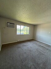 307 Ilion Ave in Chariton, IA - Building Photo - Building Photo