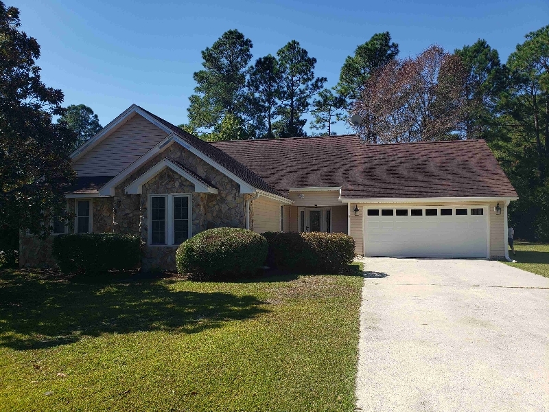 10 Sandtrap Dr in Shallotte, NC - Building Photo