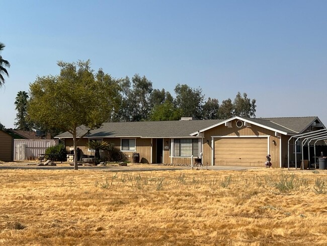 property at 17495 Melba Dr E