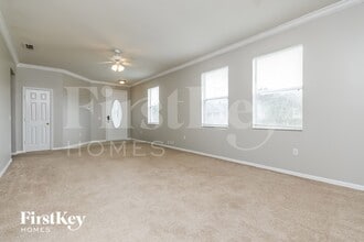 3440 Perching Rd in St. Cloud, FL - Foto de edificio - Building Photo