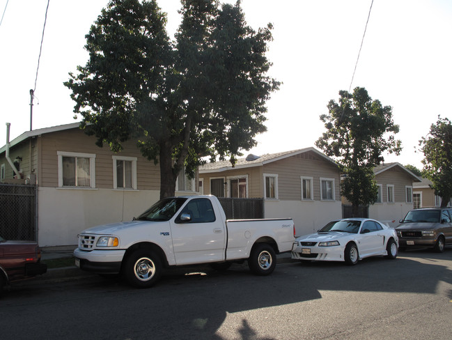 1020 S Centre St in San Pedro, CA - Building Photo - Building Photo