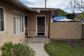 4118 Neosho Ave, Unit Rear Unit in Los Angeles, CA - Foto de edificio - Building Photo
