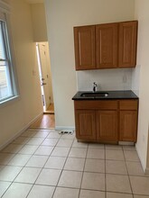 14 Wainwright St in Newark, NJ - Foto de edificio - Building Photo