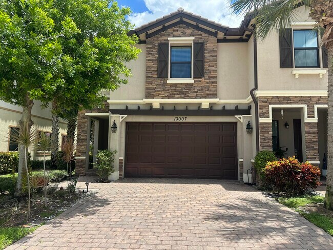 13007 Anthorne Ln in Boynton Beach, FL - Building Photo - Building Photo