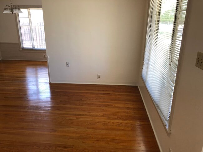 91 46th St in Sacramento, CA - Building Photo - Building Photo