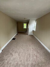 120 S Main St, Unit 120 South Main St Apt A in Mount Wolf, PA - Building Photo - Building Photo